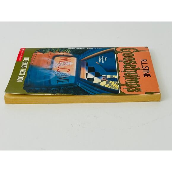 Goosebumps Ser. #10: The Ghost Next Door by R. L. Stine Paperback Book 1993 - Picture 6 of 7